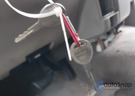 2004 Dodge Ram 1500 Slt/Laramie z USA, uszkodzony, nr VIN 1D7HA18NX4S597986